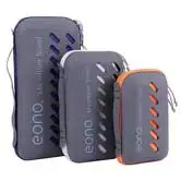 asciugamano compatto da spiaggia o trekking