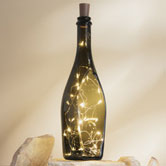 lampada ricavata da vetro di bottiglia riciclato